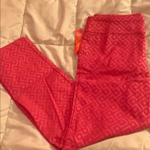 Pink triangle geometric print pants by krazy Larry